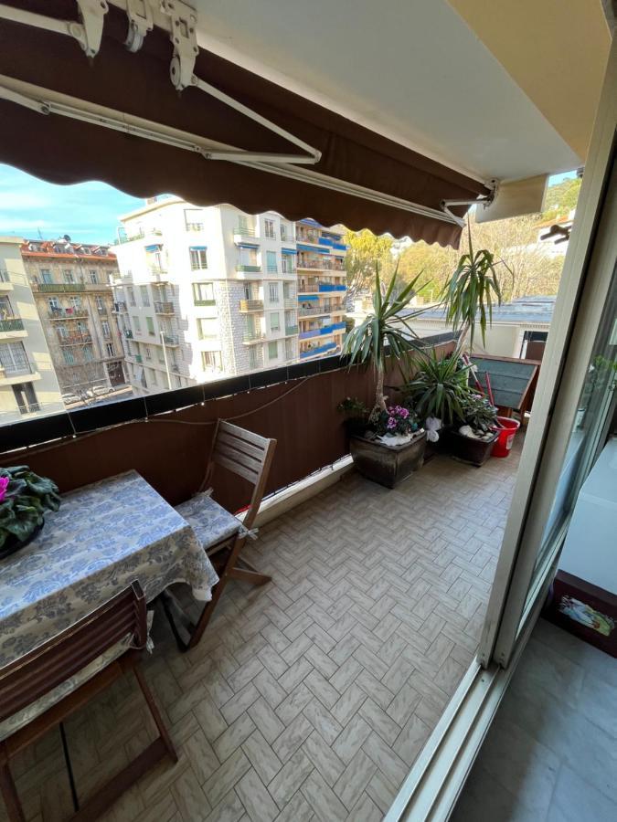 Privee Avec Terrasse Au Port De * Nizza